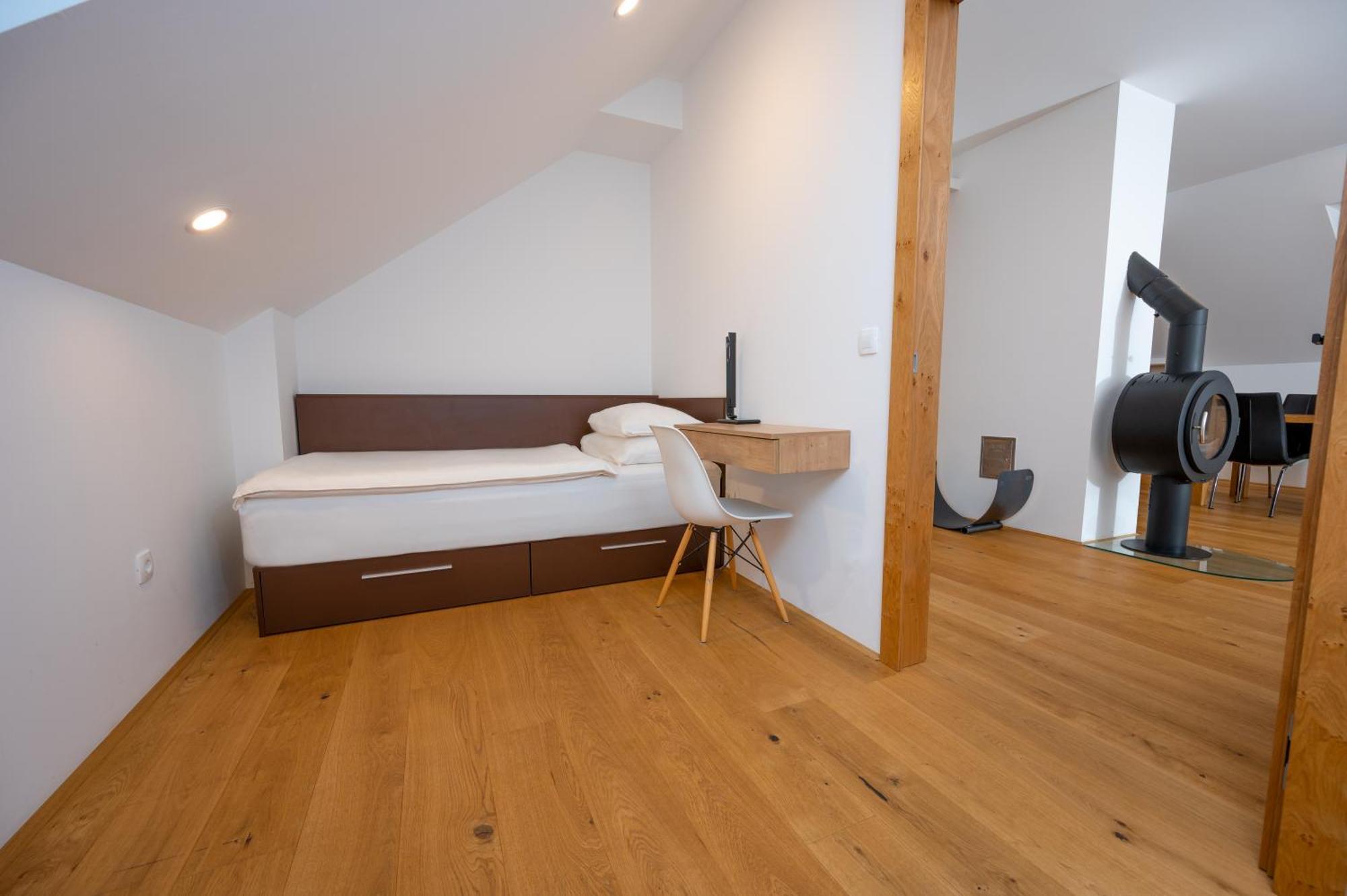 Cirus Apartments Kocevje Bagian luar foto