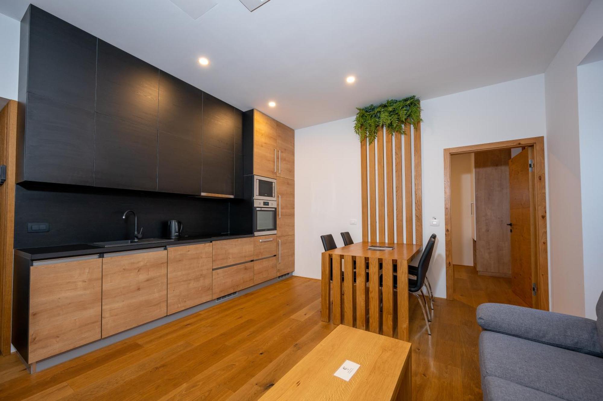Cirus Apartments Kocevje Bagian luar foto
